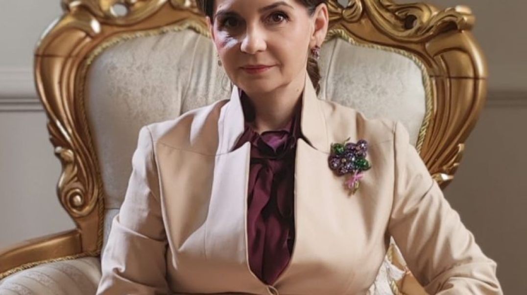 ⁣Anca Pantea Stoian Novo